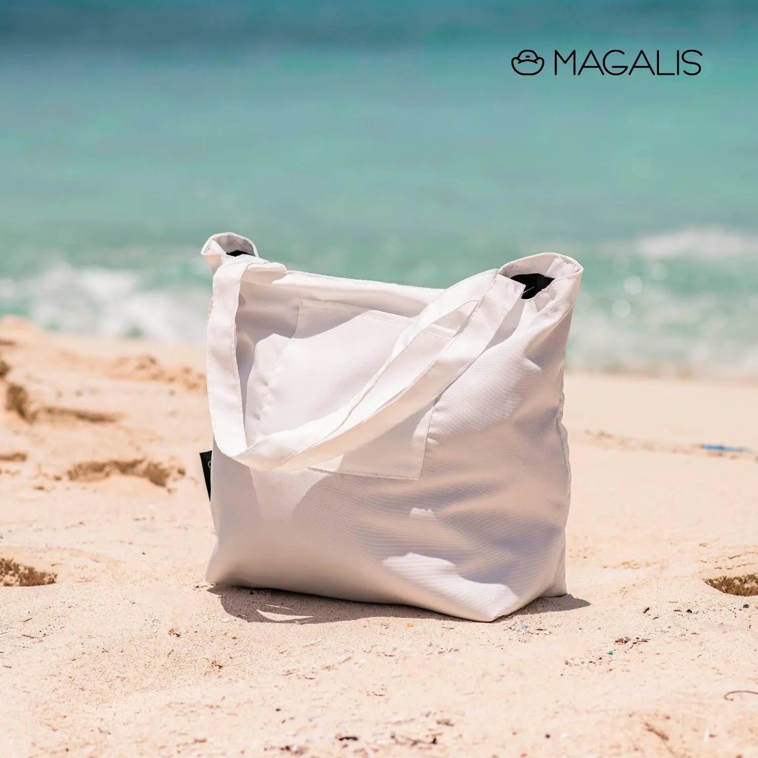 Esentia Tote Bag - Magalis Egypt beach